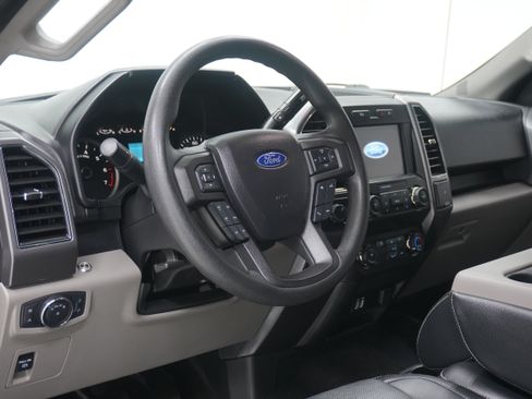 Used 2019 Ford F150 XLT AWD/4WD image 10