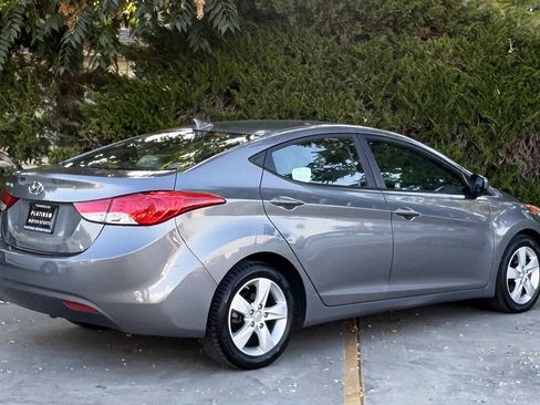 Used 2013 Hyundai Elantra GLS image 4