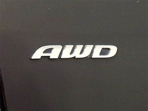 Used 2016 Chrysler 300 S image 31