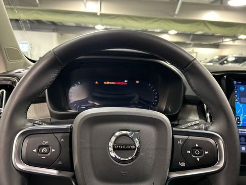 Used 2026 Volvo XC40 B5 Plus w/ Protection Package Premier image 12