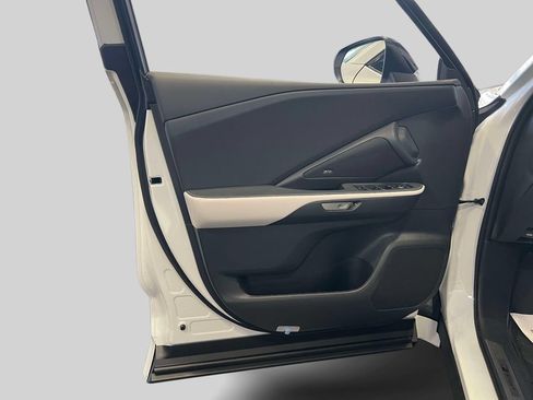 New 2026 Lexus TX 500h AWD image 16