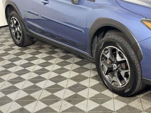 Used 2018 Subaru Crosstrek 2.0i Premium AWD/4WD image 12