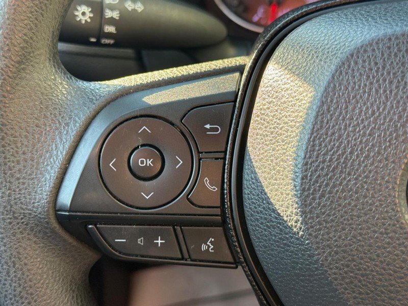 Used 2019 Toyota RAV4 LE w/ All Weather Liner Package AWD/4WD image 20