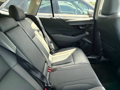 Used 2020 Subaru Outback Onyx Edition XT AWD/4WD image 9