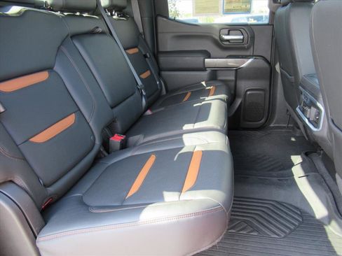 Used 2020 GMC Sierra 1500 AT4 w/ AT4 Premium Package image 28