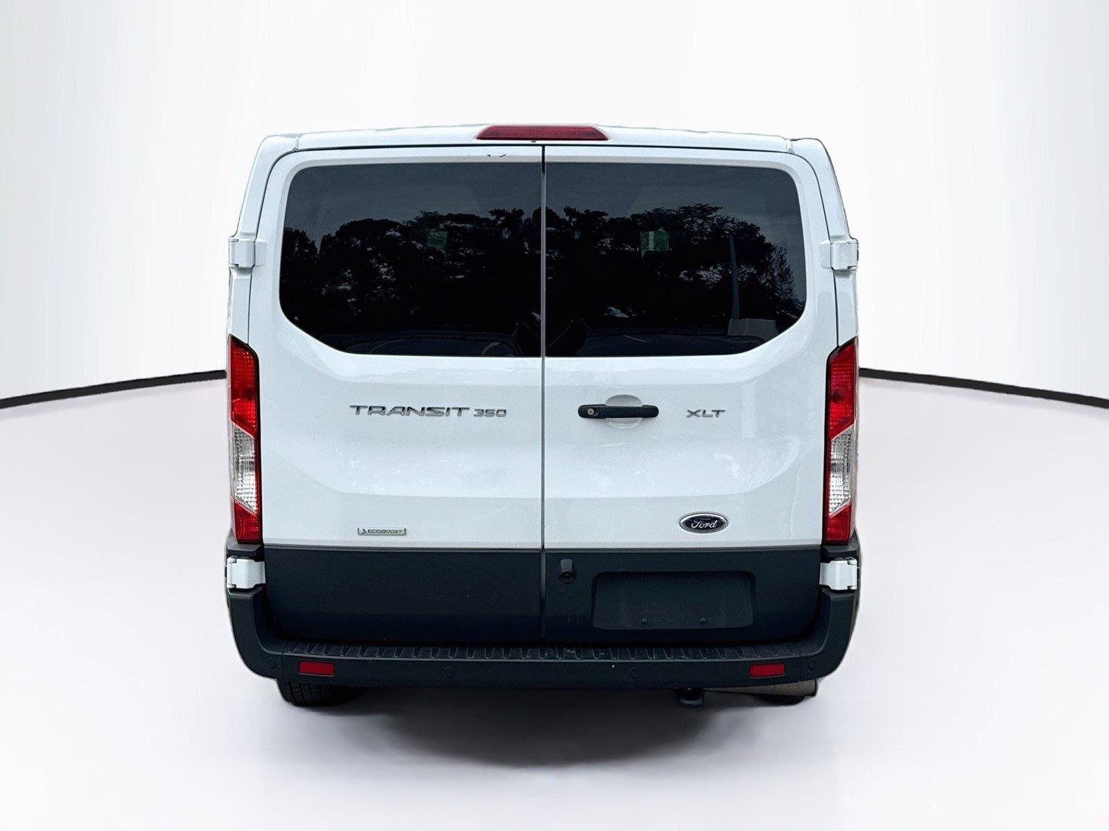 Used 2025 Ford Transit 350 XLT RWD image 4