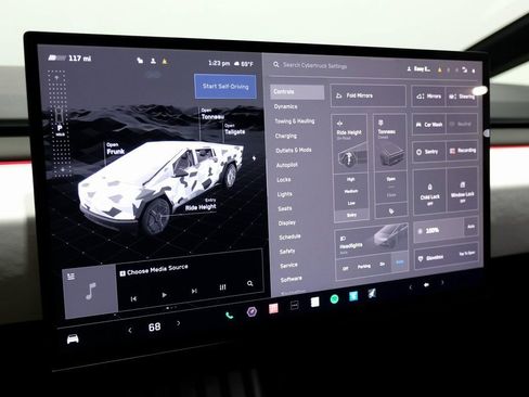 Used 2024 Tesla Cybertruck AWD Crew Cab image 25