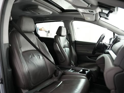 Used 2018 Honda Odyssey EX-L image 59
