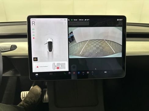 Used 2021 Tesla Model Y Performance image 19