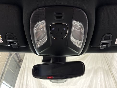Certified 2025 Jeep Compass Limited AWD/4WD image 23