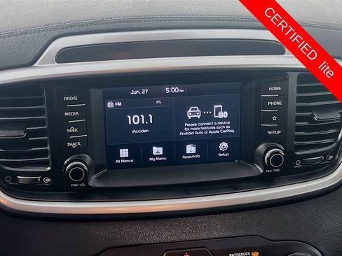 Used 2019 Kia Sorento FWD V6 image 15