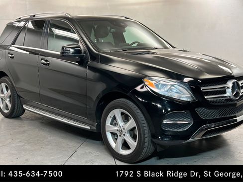 Used 2019 Mercedes-Benz GLE 400 4MATIC w/ Premium 1 Package image 7