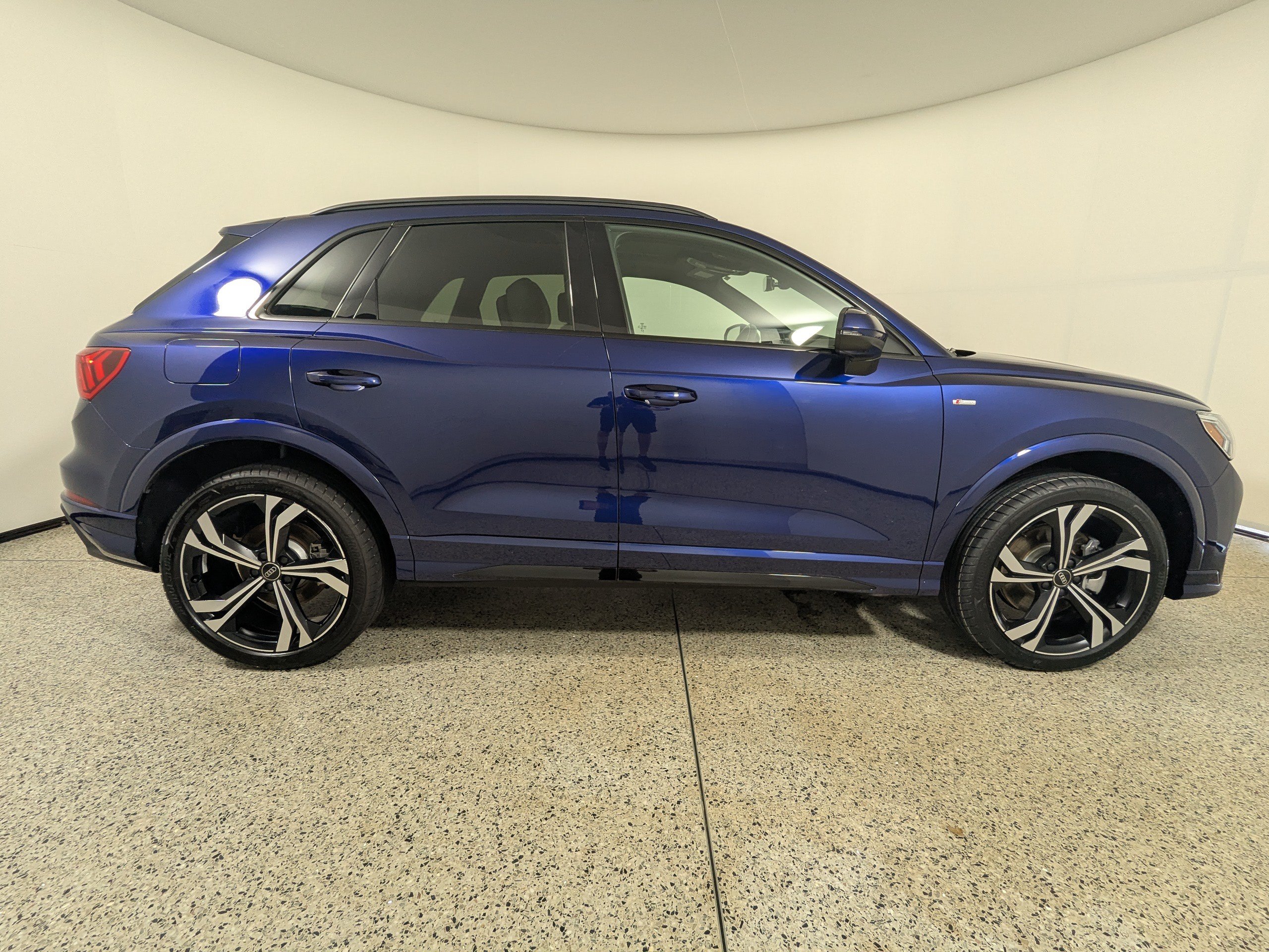 Certified 2023 Audi Q3 2.0T Premium Plus w/ Premium Plus Package AWD/4WD image 8