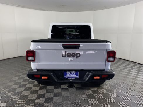 Used 2020 Jeep Gladiator Mojave w/ Dual Top Group AWD/4WD image 9