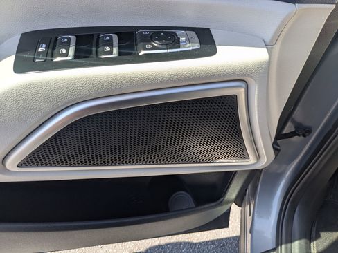 Used 2023 Kia Telluride SX Prestige AWD/4WD image 13