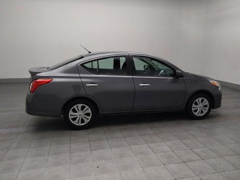 Used 2017 Nissan Versa SV image 10