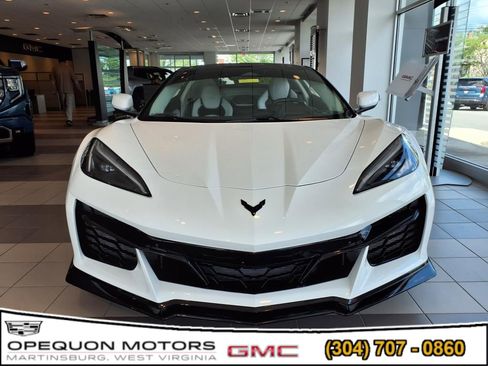 Certified 2024 Chevrolet Corvette Z06 RWD image 3