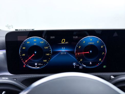 Used 2023 Mercedes-Benz CLA 250 4MATIC w/ Premium Package image 31