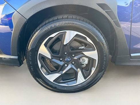 Certified 2025 Subaru Crosstrek 2.5i Limited w/ Crosstrek Mirror Package image 42