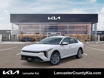 New 2025 Kia K4 LX