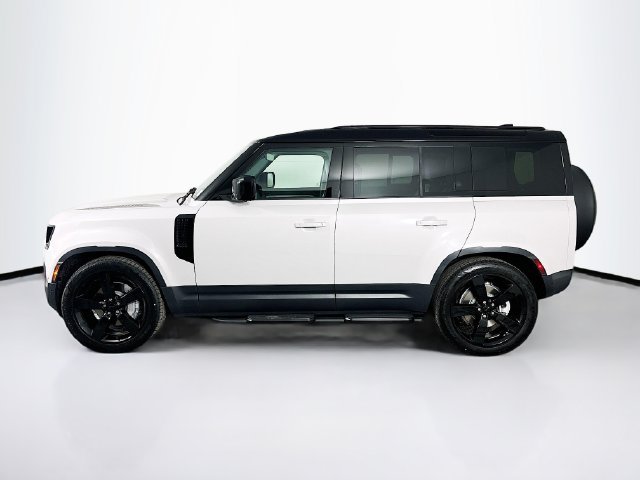 Used 2026 Land Rover Defender 110 S AWD/4WD image 8
