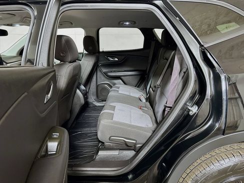 Certified 2024 Chevrolet Blazer LT w/ Convenience Package FWD image 22