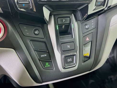 Used 2019 Honda Odyssey EX-L image 17