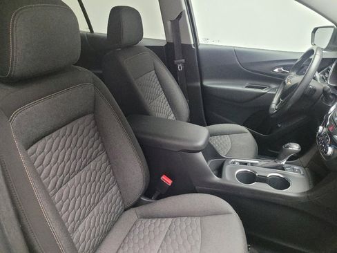 Used 2020 Chevrolet Equinox LT FWD image 21