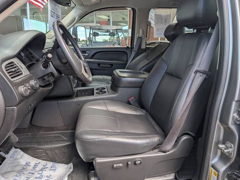 Used 2012 Chevrolet Silverado 2500 LTZ w/ LTZ Plus Package AWD/4WD image 12