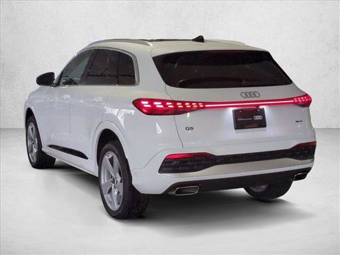 Certified 2025 Audi Q5 Premium w/ Premium Plus AWD/4WD image 8