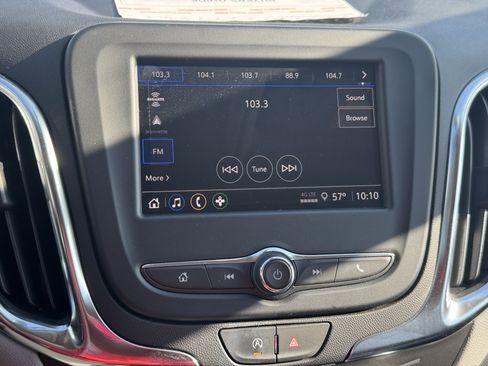 Used 2024 Chevrolet Equinox LS w/ LS Convenience Package image 16