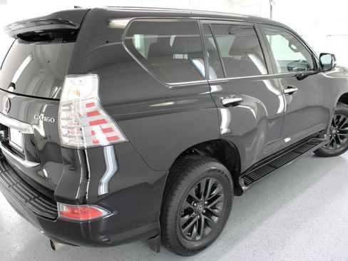 Used 2022 Lexus GX 460 Premium w/ Premium Package image 30