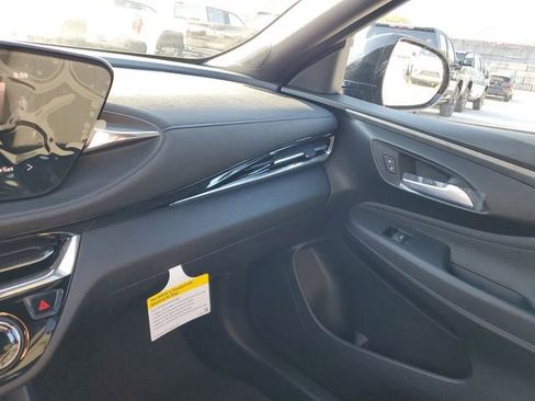 New 2026 Buick Envista Sport Touring image 25