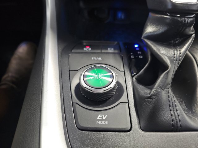Certified 2023 Toyota RAV4 XSE w/ XSE Grade Weather Package AWD/4WD image 24