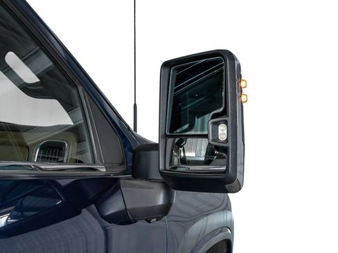 Used 2021 Chevrolet Silverado 3500 High Country image 44