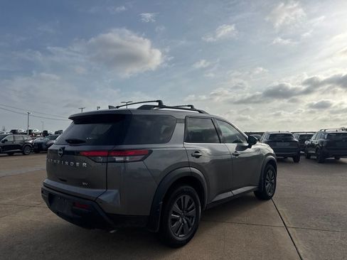 Certified 2024 Nissan Pathfinder SV w/ Cargo Package FWD image 18