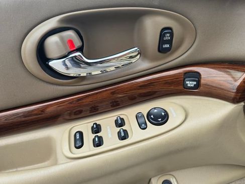 Used 2004 Buick Le Sabre Custom FWD image 14