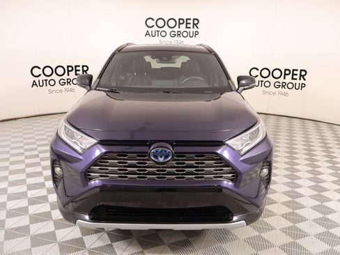 Used 2020 Toyota RAV4 XSE image 9