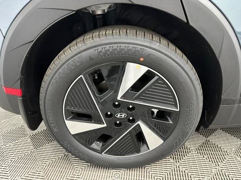 New 2026 Hyundai Ioniq 5 SEL image 18