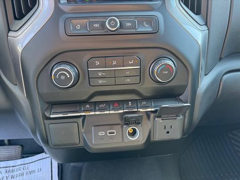 Used 2021 Chevrolet Silverado 1500 Custom w/ Safety Confidence Package image 21