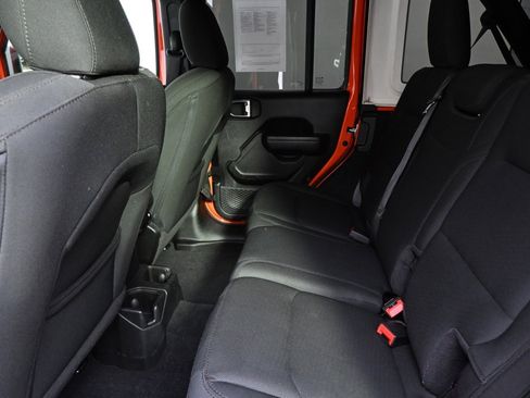 Used 2023 Jeep Wrangler Unlimited Sport image 22