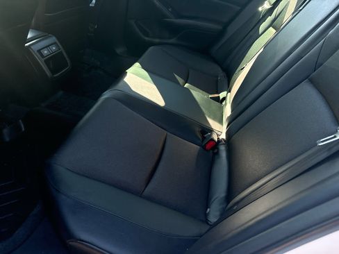 Used 2022 Honda Accord Sport image 7