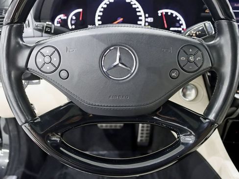 Used 2011 Mercedes-Benz CL 63 AMG image 16