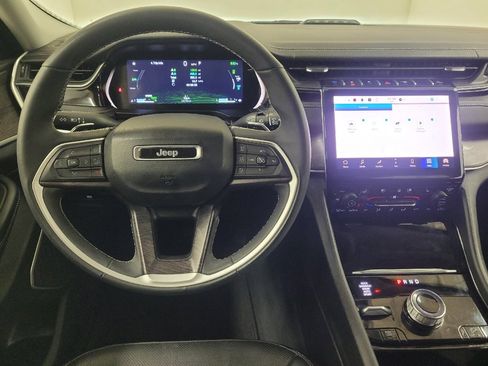Used 2022 Jeep Grand Cherokee Limited 4xe w/ Luxury Tech Group II AWD/4WD image 22