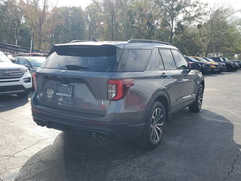 Used 2022 Ford Explorer ST image 6