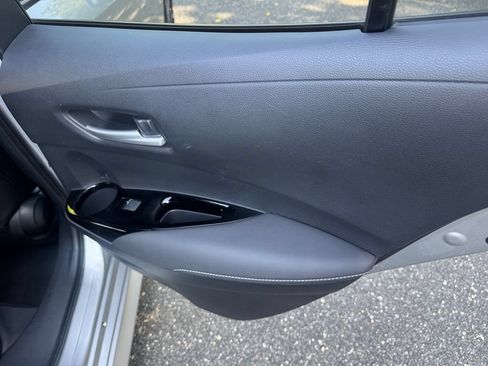 Used 2019 Toyota Corolla XSE FWD image 22