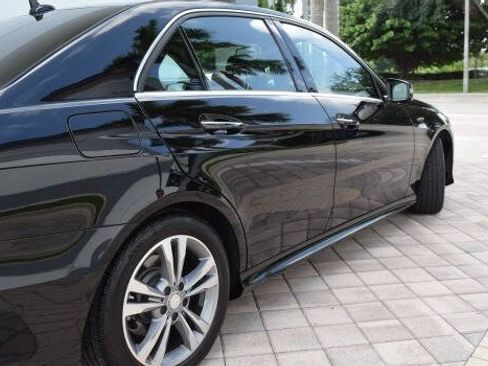 Used 2014 Mercedes-Benz E 250 BlueTEC Sedan image 24