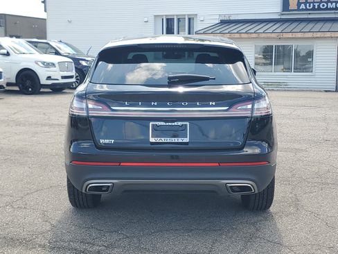 Used 2023 Lincoln Nautilus AWD w/ Premium Package image 5
