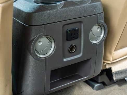 Used 2012 Ford F250 Lariat image 36