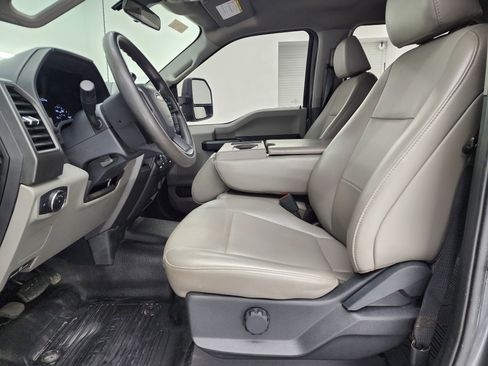 Used 2022 Ford F250 XL w/ STX Appearance Package image 8